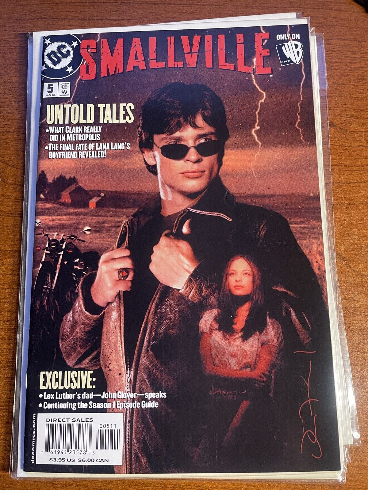 Smallville 5 (NM) Tom Welling Photo cover 2003 DC Comics
