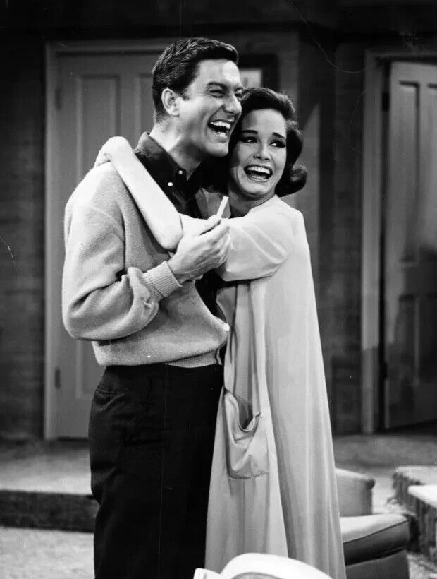 The Dick Van Dyke Show With Mary Tyler Moore 8.5x11 Photo