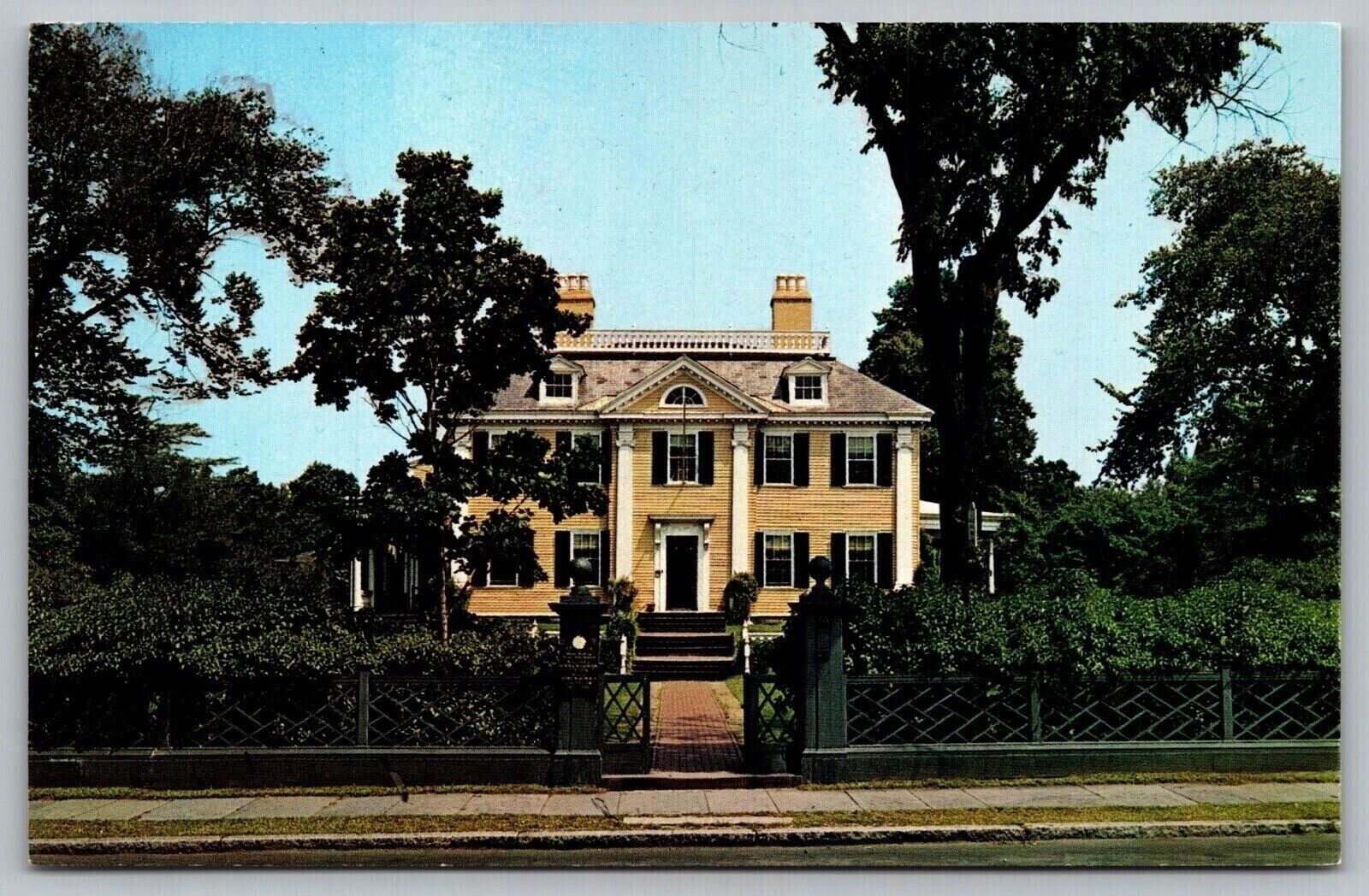 Cambridge Massachusetts Longfellows Home Historic Landmark Chrome Postcard