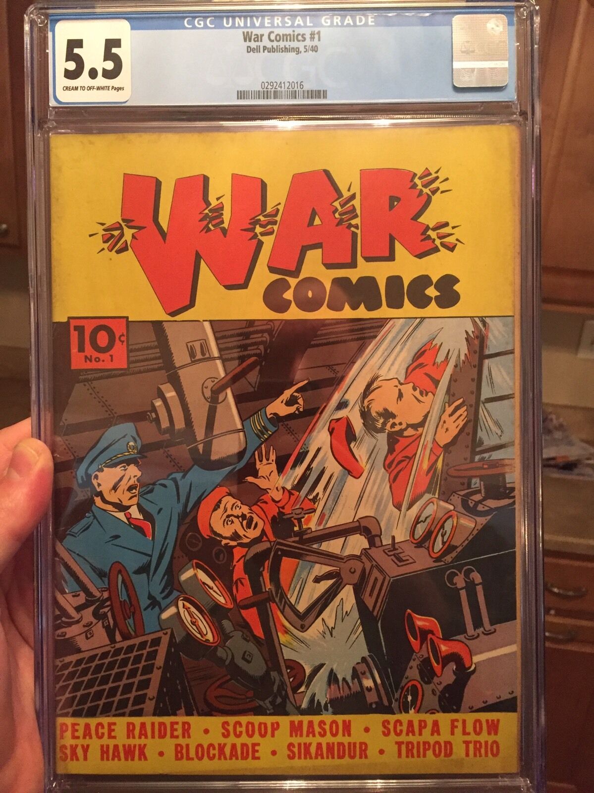 War Comics #1/CGC 5.5 CROW Universal/1st War Comic Book per Overstreet/1940