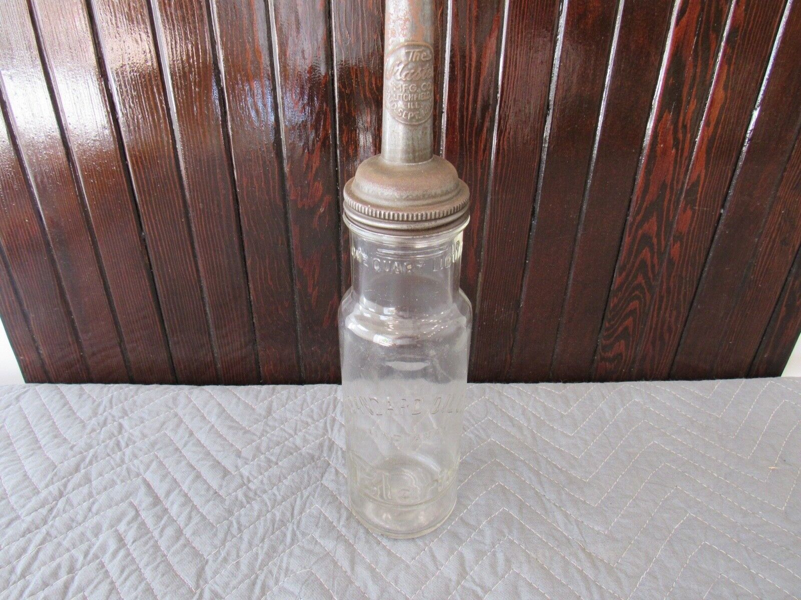 Vintage 1930 1940 Polarine Standard Oil One Quart Oil Bottle Raised Letters 16\