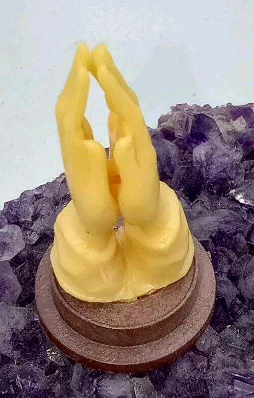 Vintage Plastic Miniature Praying Hands ITALY Marked R