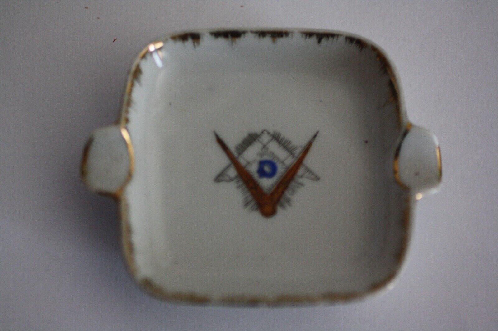 Vintage Porceline Masonic Gold Trim Ashtray 3 1/2\