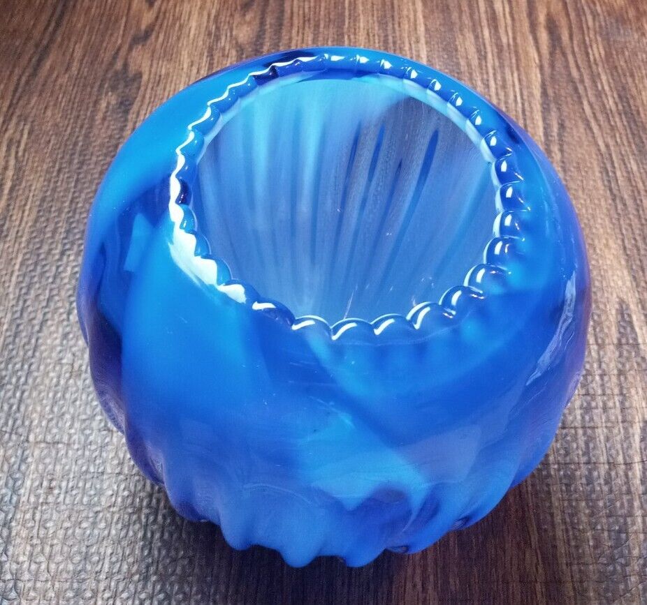 Vintage Scalloped Cobalt Blue & White Glass Round Bowl Vase 7\