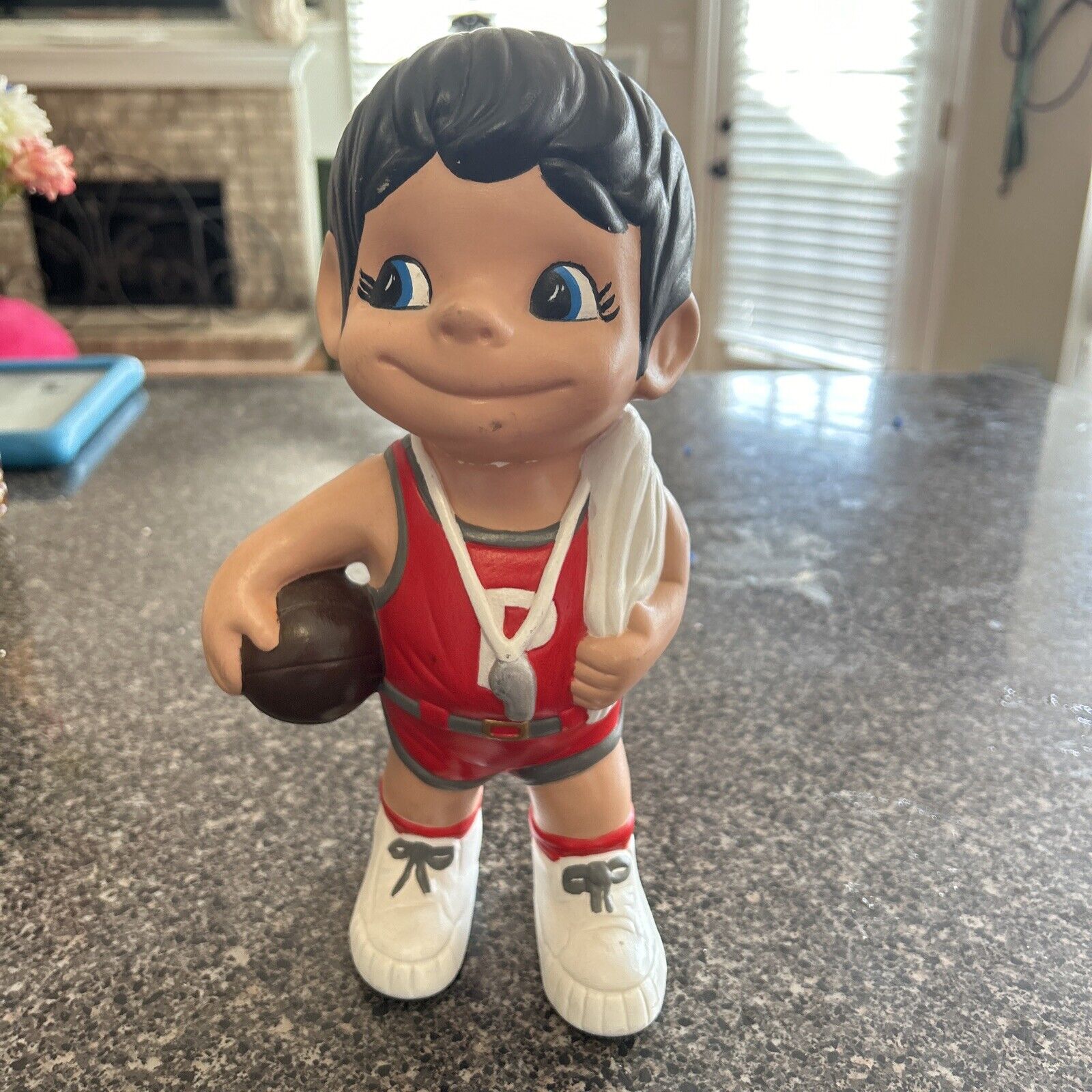 Vintage 70s Basketball Player Smiley Boy Ceramic Atlantic Mold Figurine