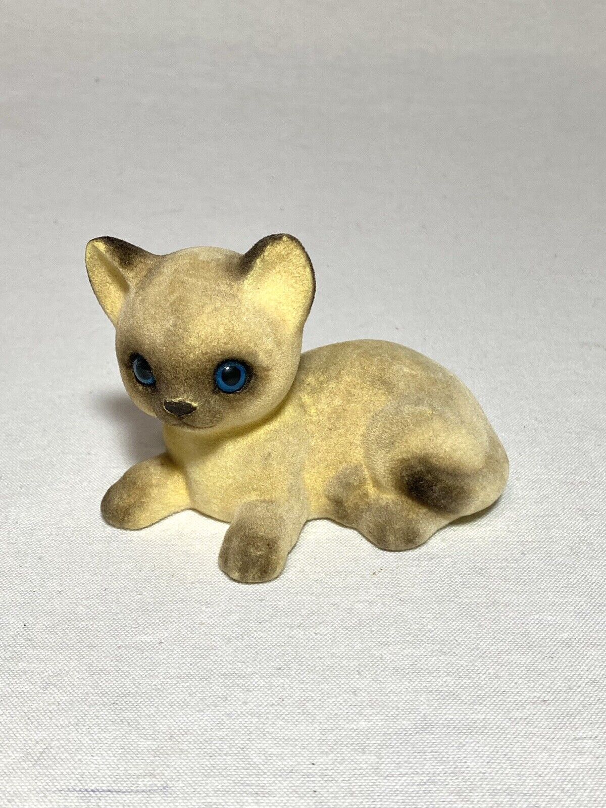 Joseph Originals Flocked Siamese Cat Figurine With Original Label Vintage