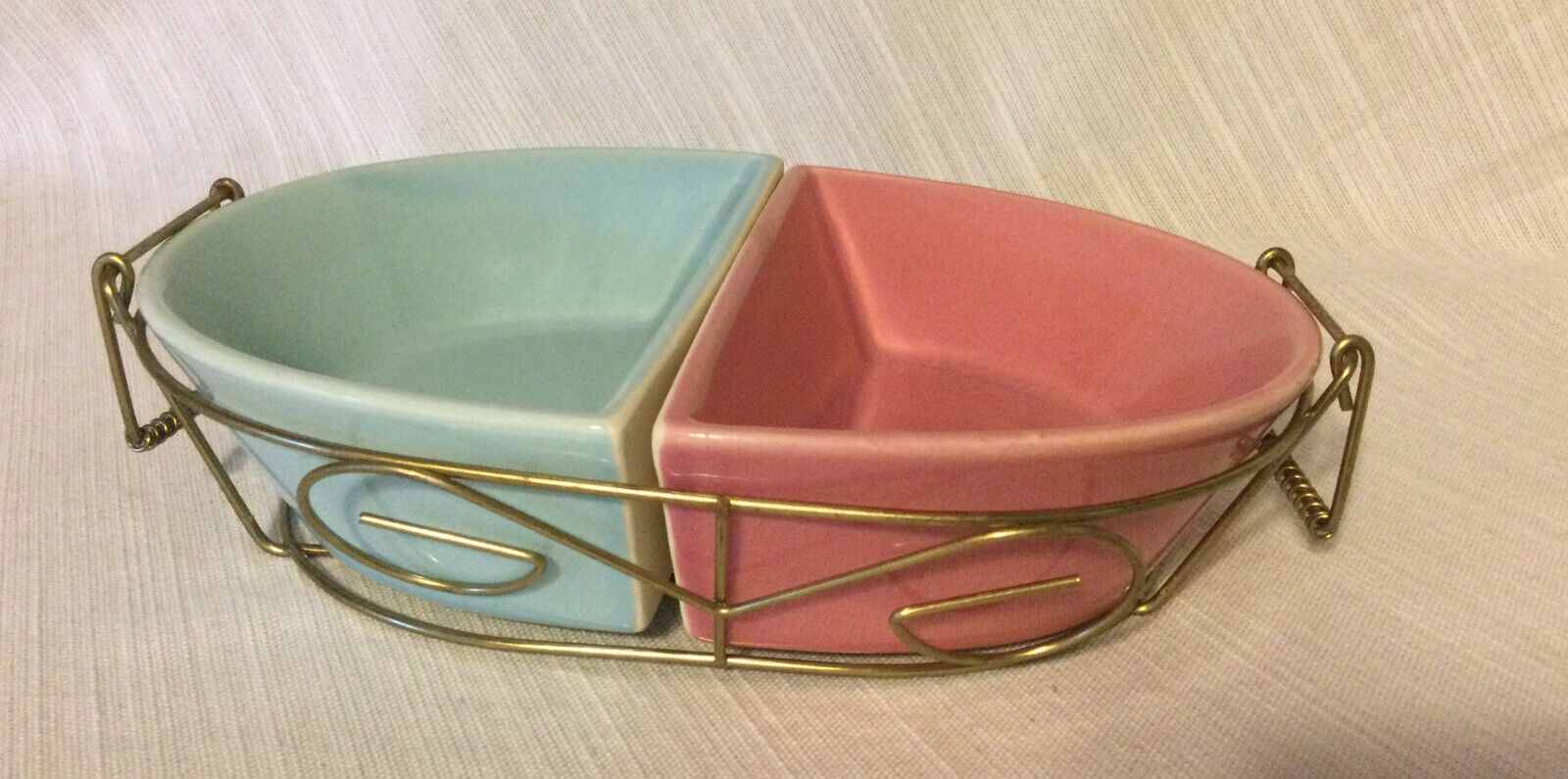 Blue Pink Half Relish Bowls in Wire Holder Caddy Mid Century 1960\'s 1950\'s Japan