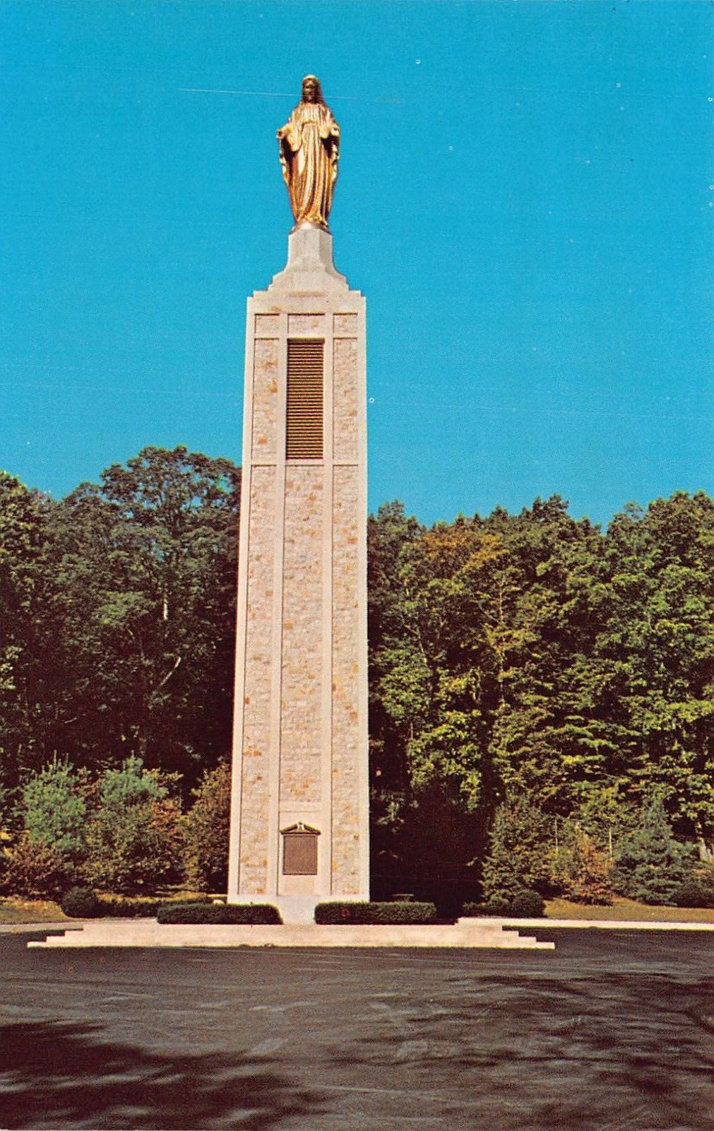 Chrome Postcards The Pangborn memorial Campanile at College Emmitsburg Maryland