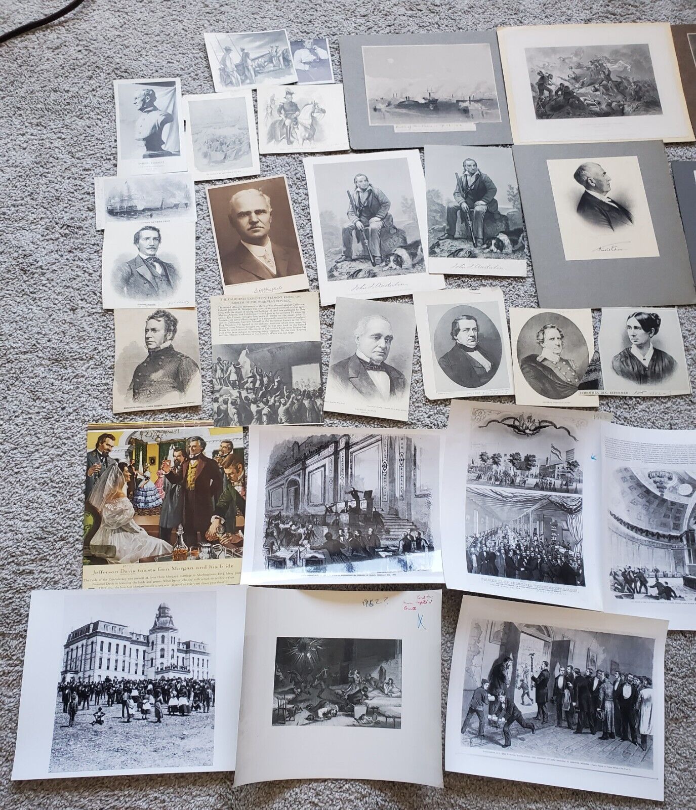 LOT OF 37: MIXED PHOTOS, ENGRAVINGS; 18TH-19TH CENTURIES: F+
