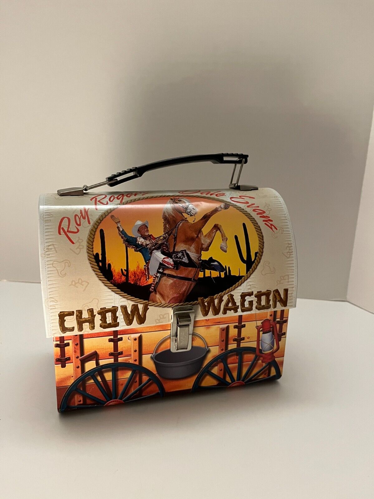New Roy Rogers Dale Evans Trigger Chow Wagon lunchbox unused Dome Shaped Mint