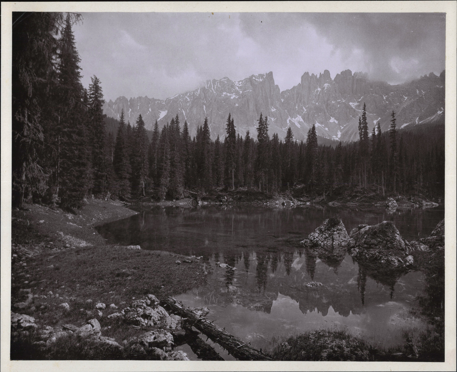 Photoglob, Italy, Dolomites, Lake Antorno vintage photomechanical print Pho