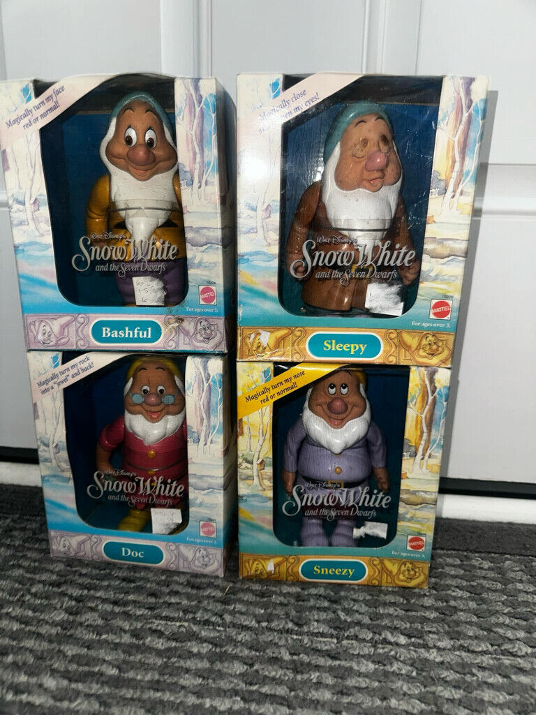 Vintage 1992 Mattel Disney Snow White and the 7 Dwarfs 7” Figures lot of 4 NIB