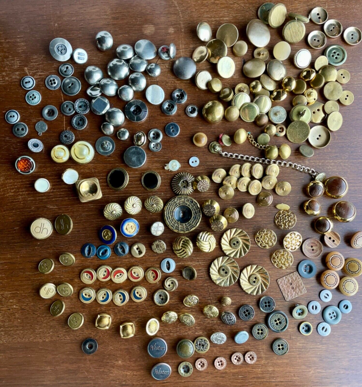 Vintage estate mixed Lot brass, silver, copper, wood, plastic buttons#0022