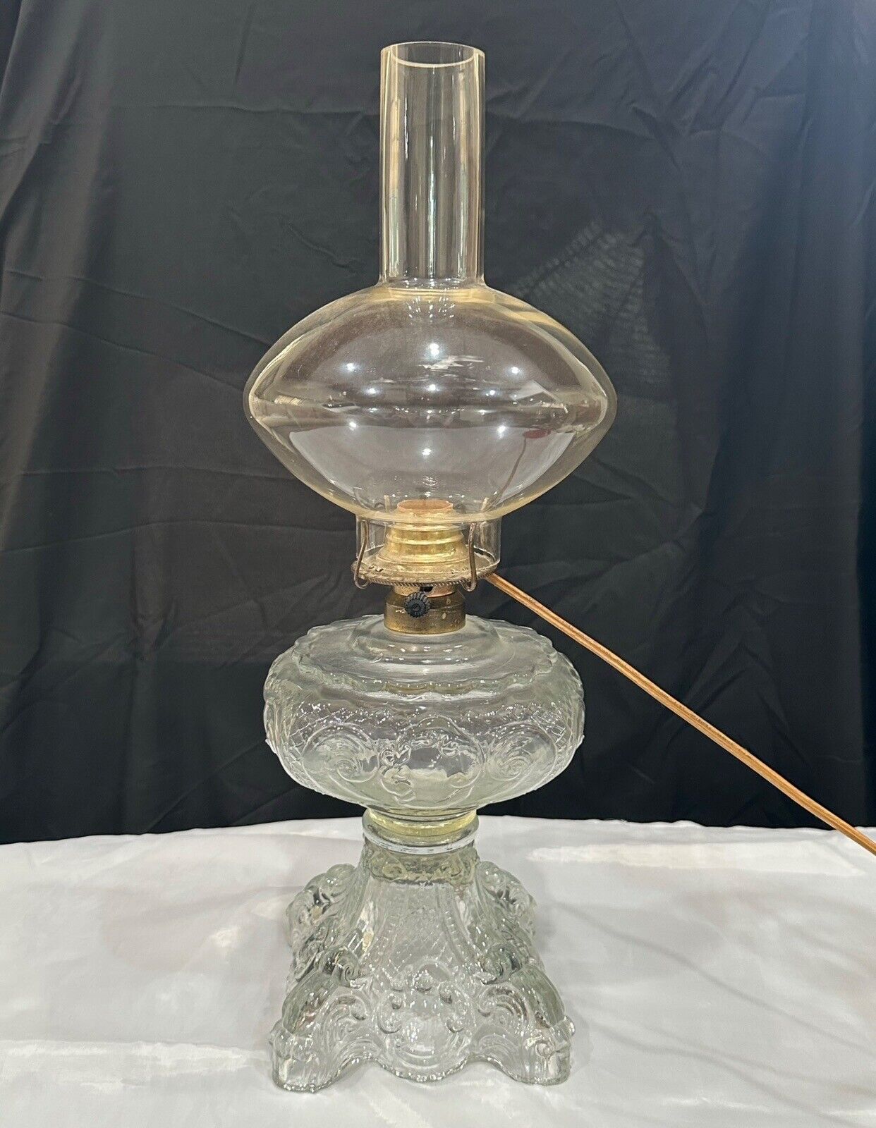Antique B&P Glass Princess Feather Oil Lamp Turned Electric