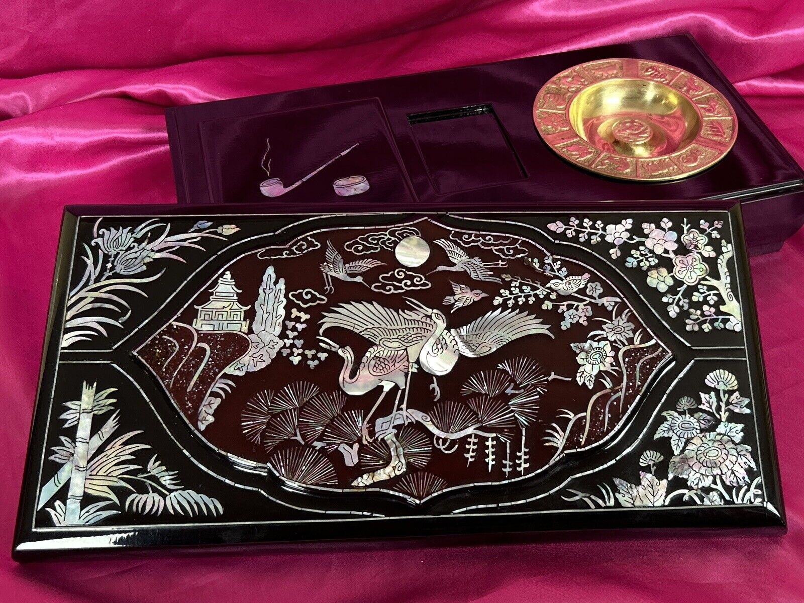 Chinese Lacquer Smoking Box Mother of Pearl Inlay Compartments Zodiac Tray 1920s