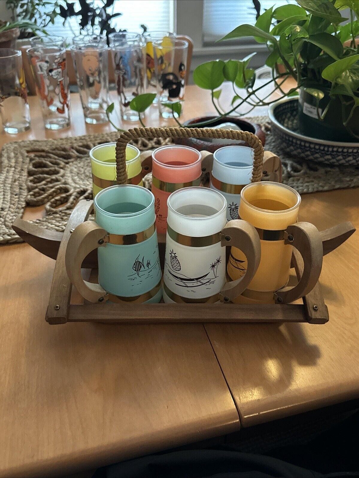 Siesta Ware Multicolor Pastel Hawaii Tiki Glasses With Outrigger Caddy Set Of 6