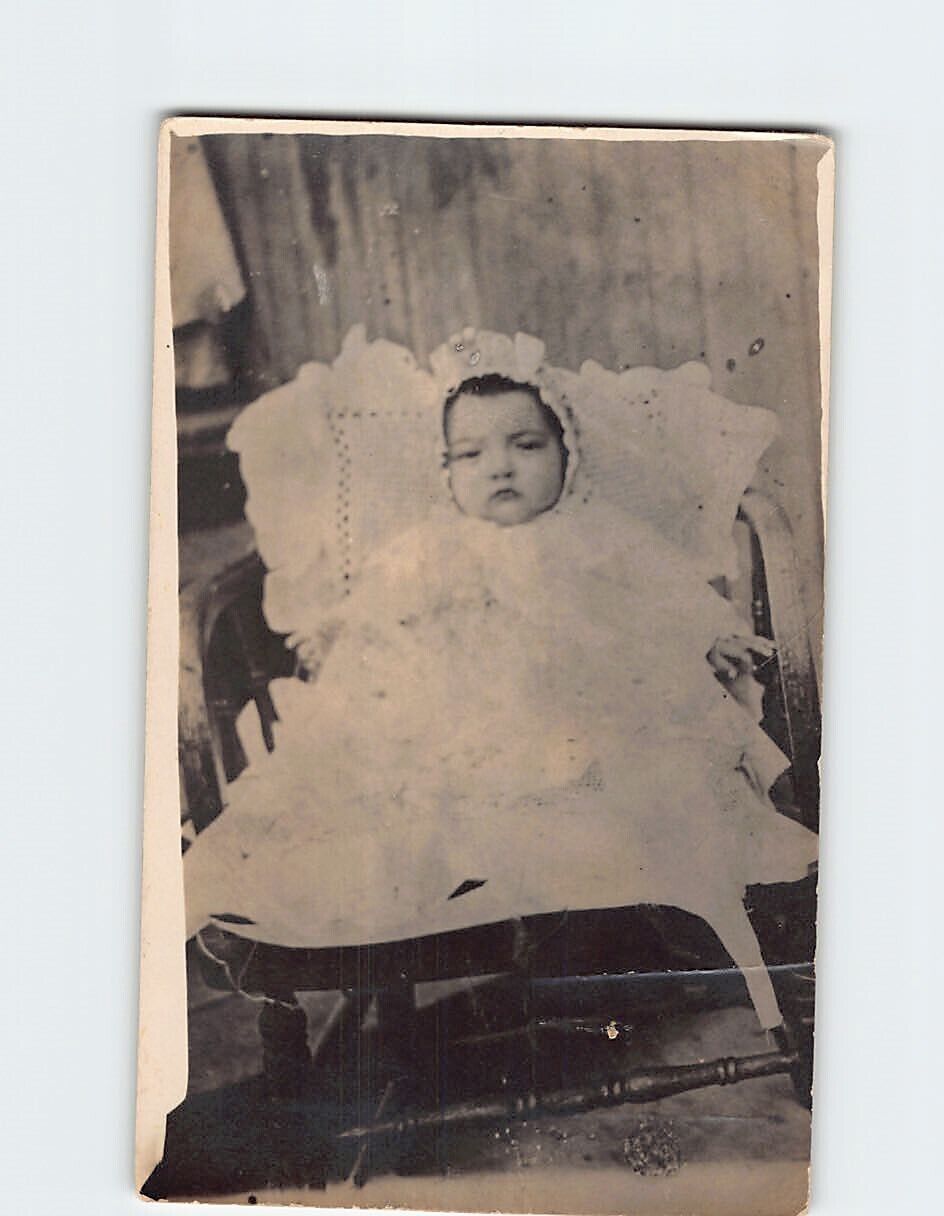 Postcard Vintage Picture of a Child