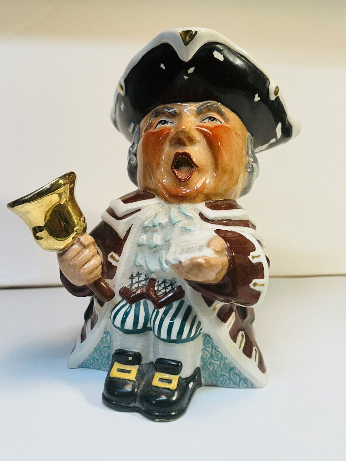 Town Crier ll  Ye Olde Town Hall   Wedgewood Character/Toby Jug  7\