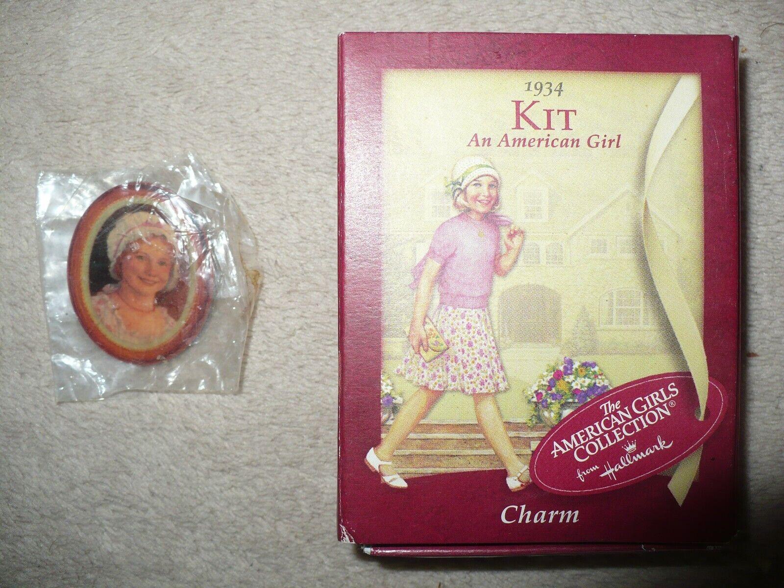 2002 American Girl KIT Charm Hallmark Collection with pin and original box