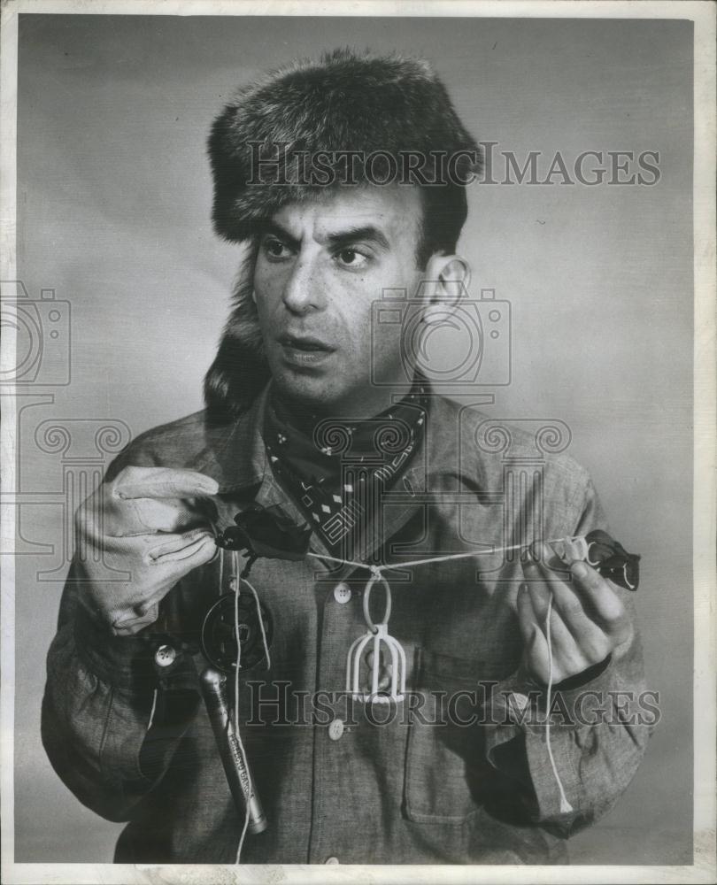1950 Press Photo Comedian Cliff Norton. - RSC58975