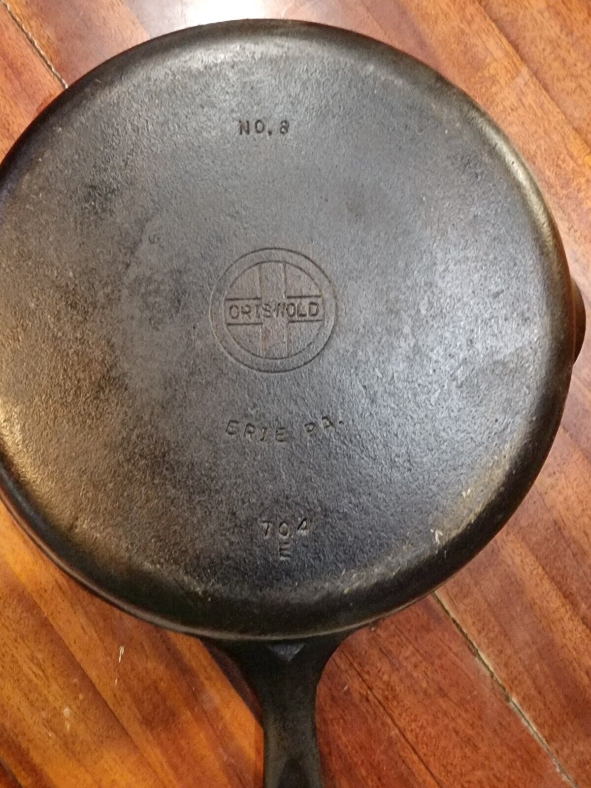 Vintage GRISWOLD Cast Iron SKILLET Frying Pan # 8 SMALL BLOCK LOGO 