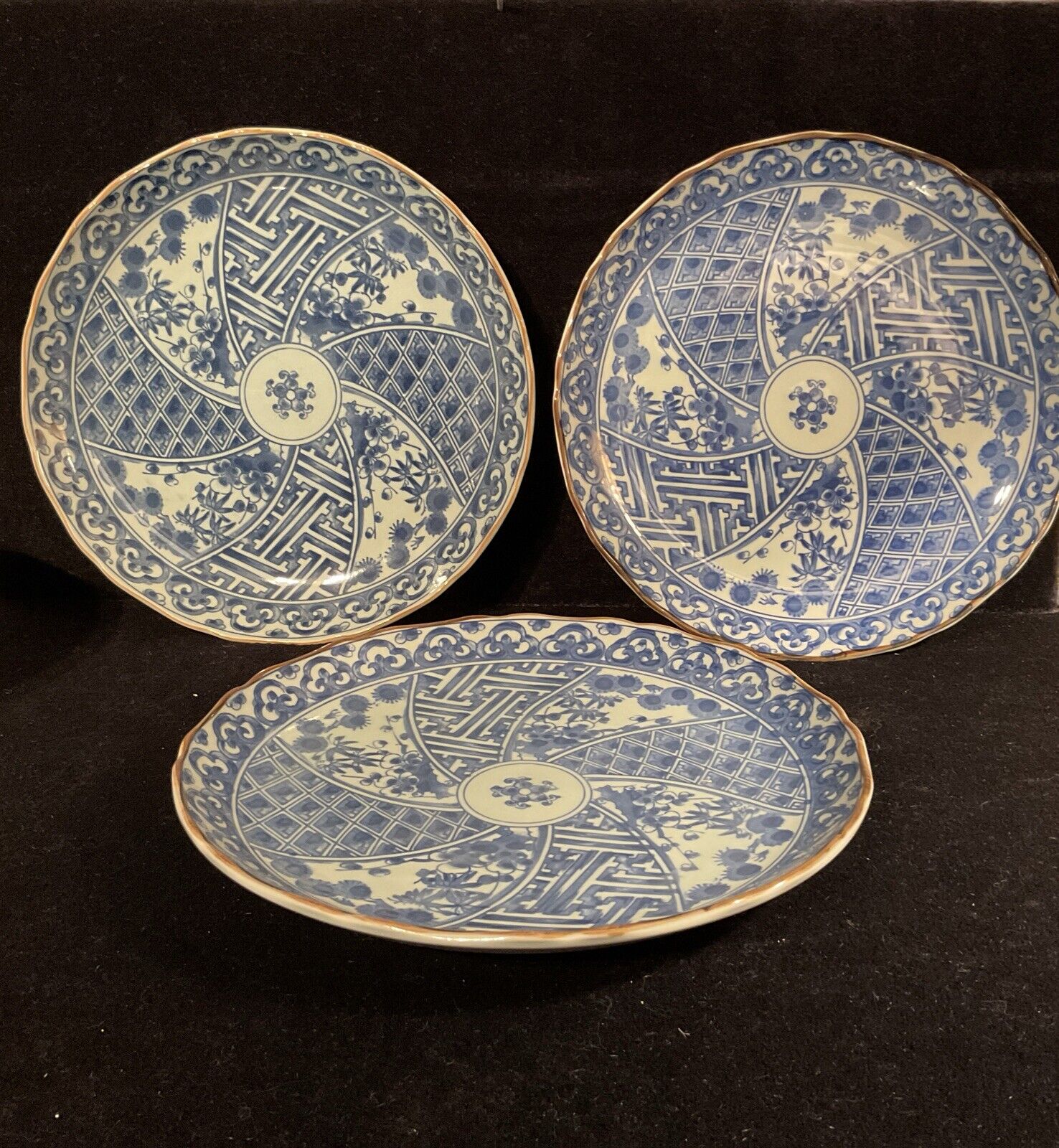 Sadek JAPAN 3 Blue & White Geometric Floral 10.75”Dinner Service Set