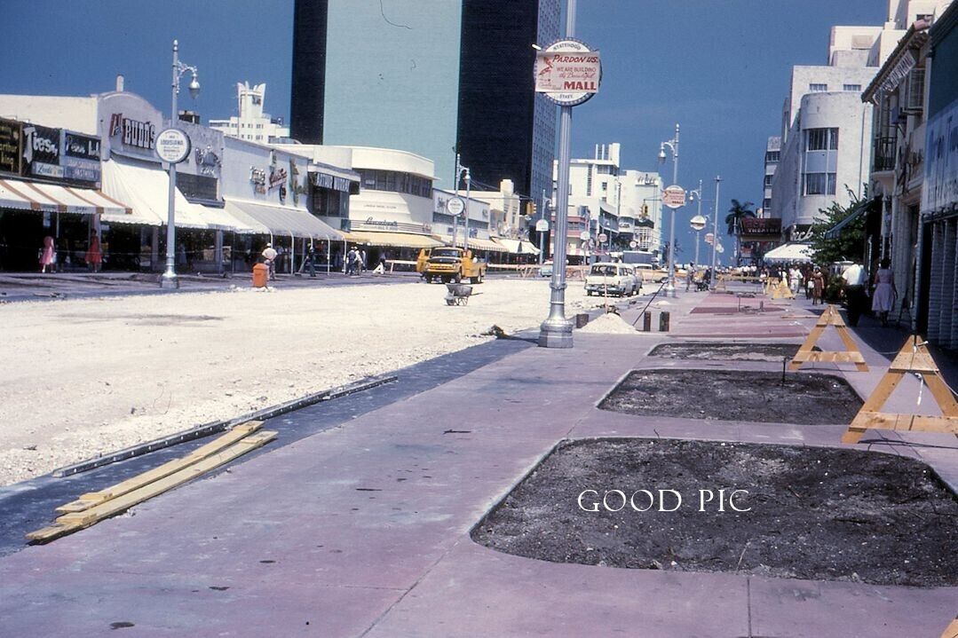 #WE4- z Vintage 35mm Slide Photo- Street Scene- Miami Beach Florida- 1960