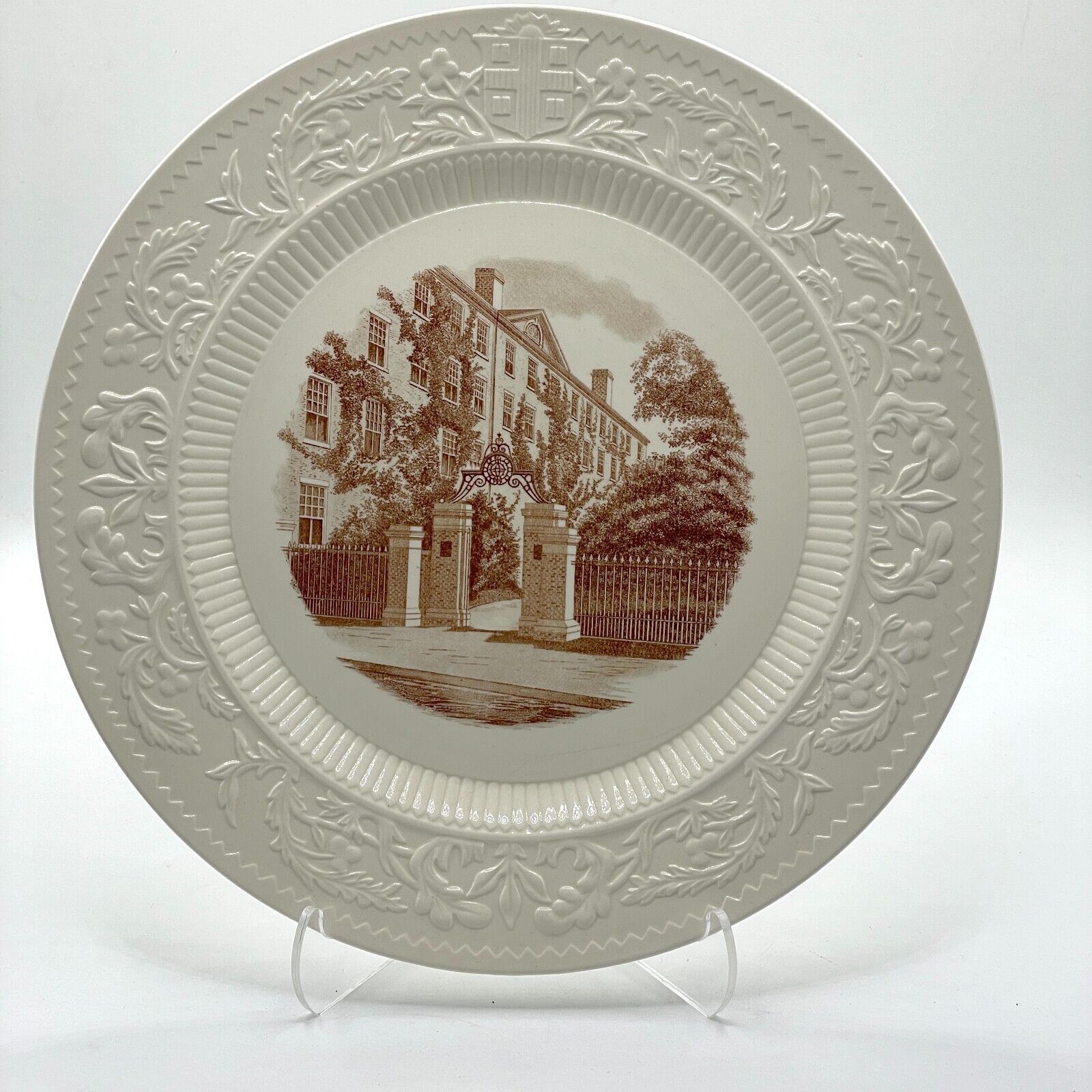 Vintage Wedgwood Brown University Hope College 1930s Collectable Plate 10.25\