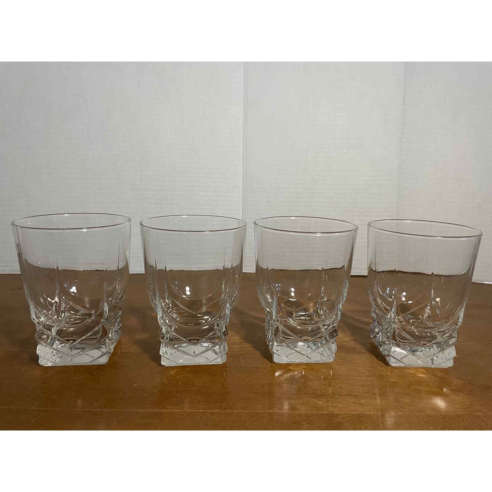 Set of 4 Crystal Heavy Square Bottomed Chevron Design Whiskey Glasses
