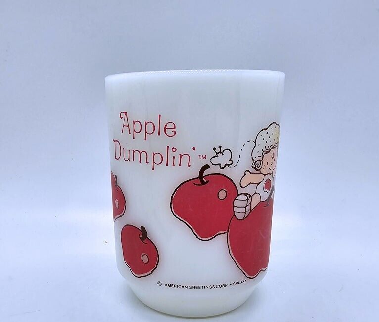 Vintage 1980 Strawberry Shortcake APPLE DUMPLING Hocking Milk Glass Mug