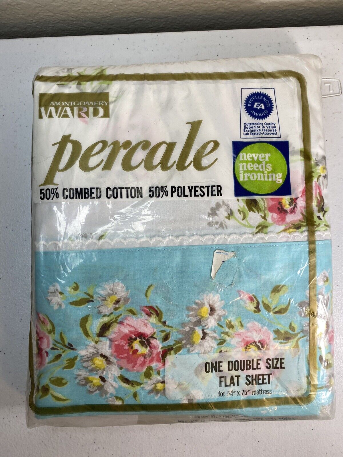 Montgomery Ward Percale Double Size Flat Sheet Blue Floral