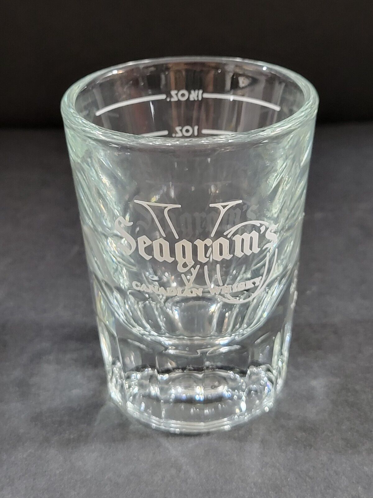 Vintage Seagram\'s VO Canadian Whiskey Shot Glass White On Clear 1.5 oz