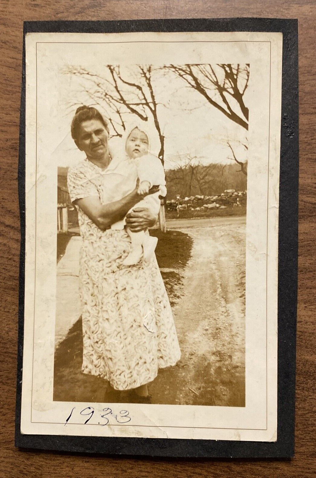 Vintage 1933 Grandmother Holding Baby Infant Grandchild Real Photograph P9b1
