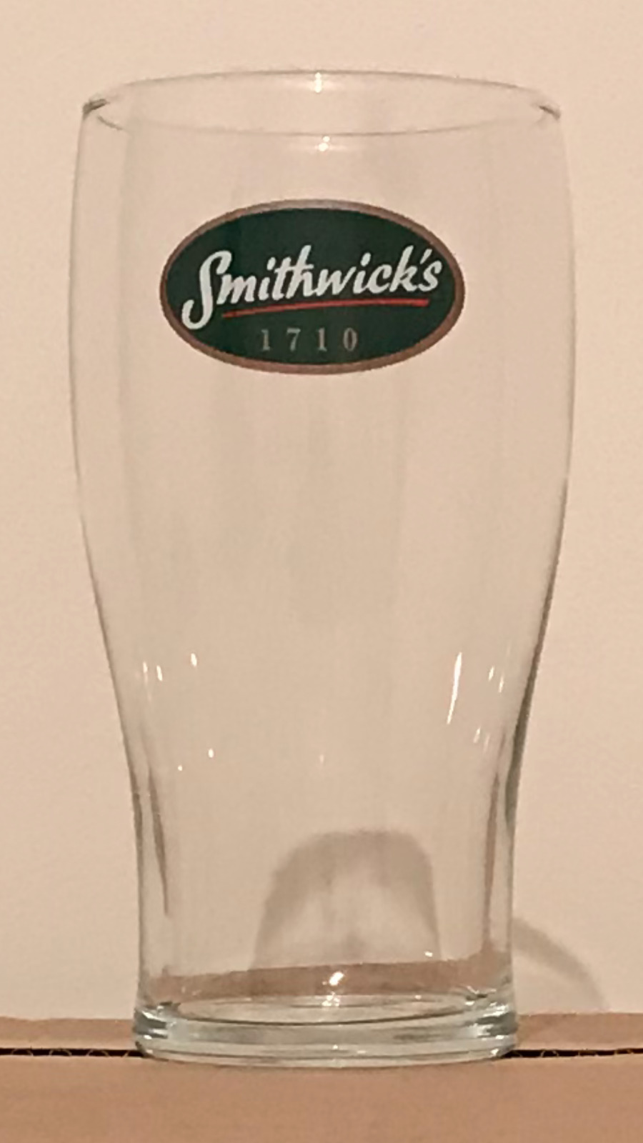 23 Original Vintage Smithwick’s Pint Glasses Pub Home Bar Guinness Kilkenny New