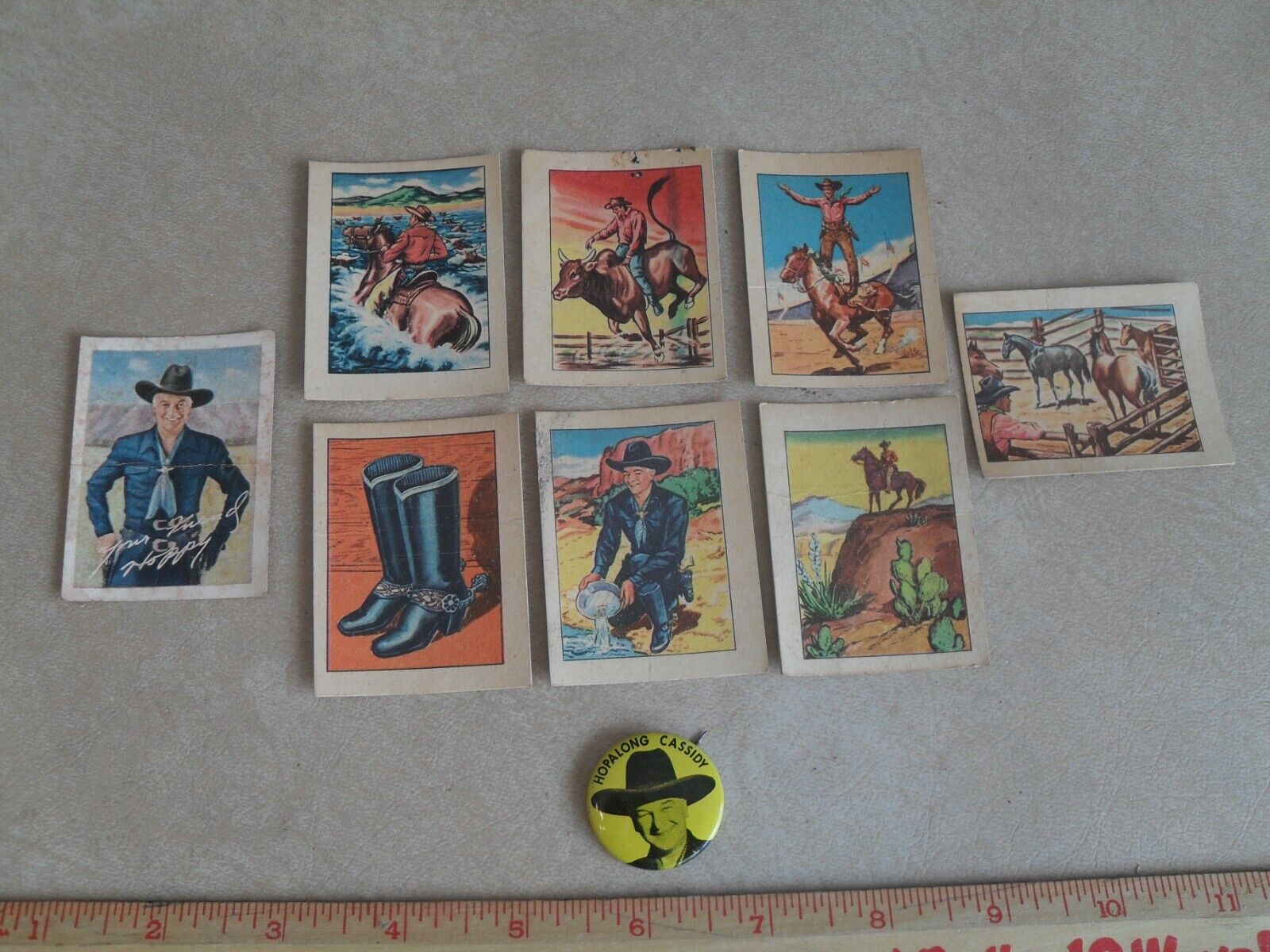 Lot of 7 Hopalong Cassidy 1951 Post Cereal Trading Cards Plus Hopalong Button