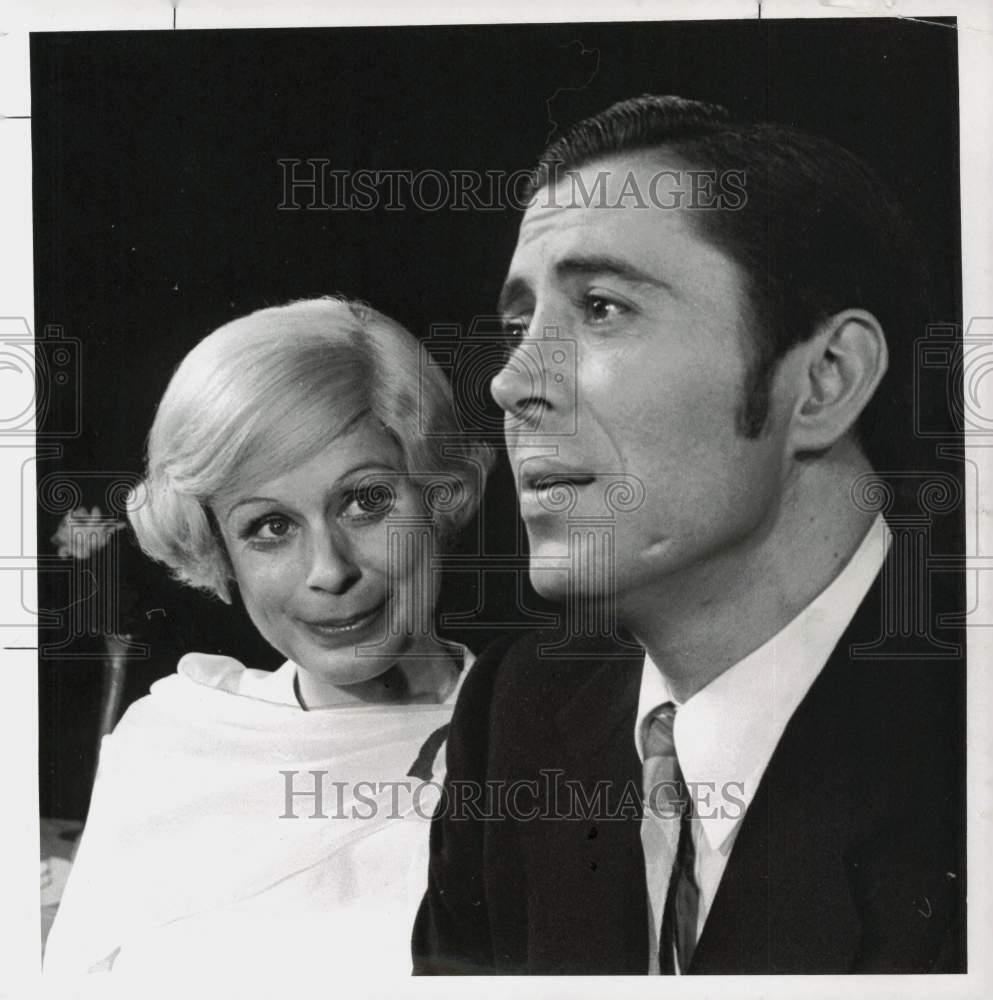1970 Press Photo Actors Brian Bedford and Suzanne Crossman in \