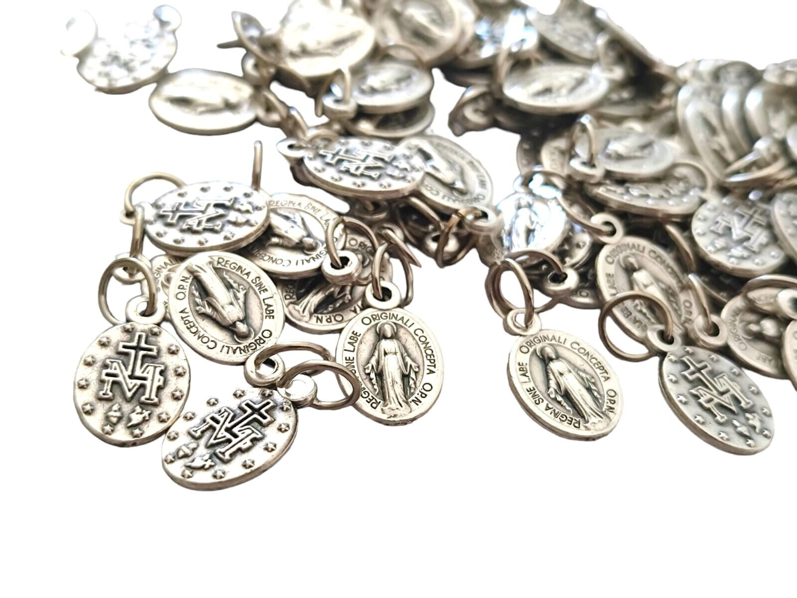 MIRACULOUS Medals   30 PCS GIFT