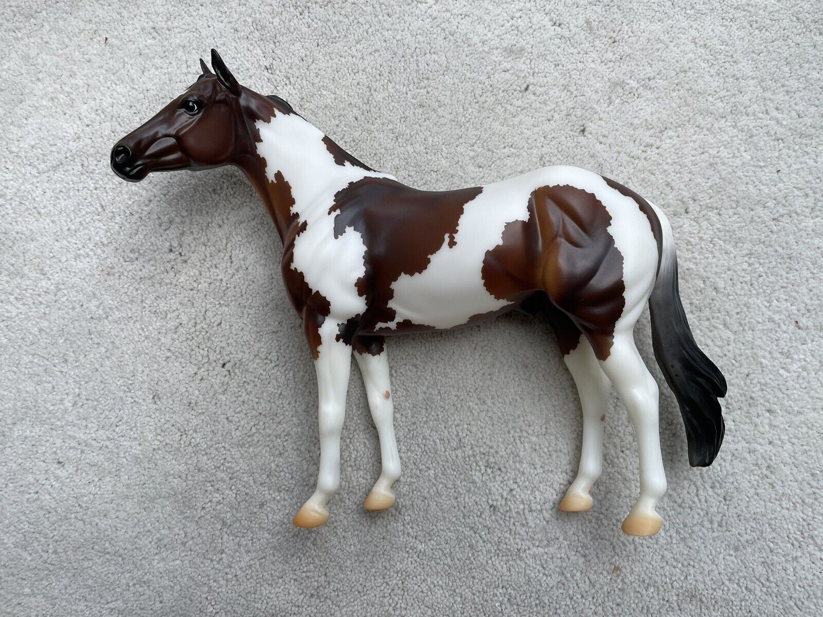 Retired Breyer Ideal Series #1839 American Paint Horse Orren Mixer Bay Pinto