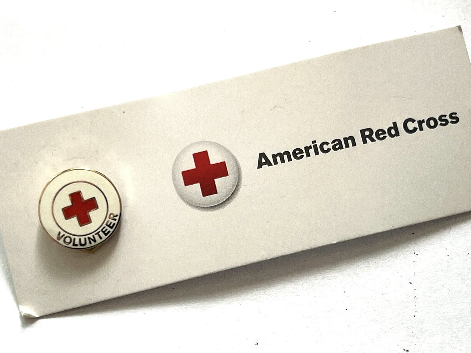 American RED CROSS VOLUNTEER Lapel Pin Red & White Gold Tone With 3 Year Tag