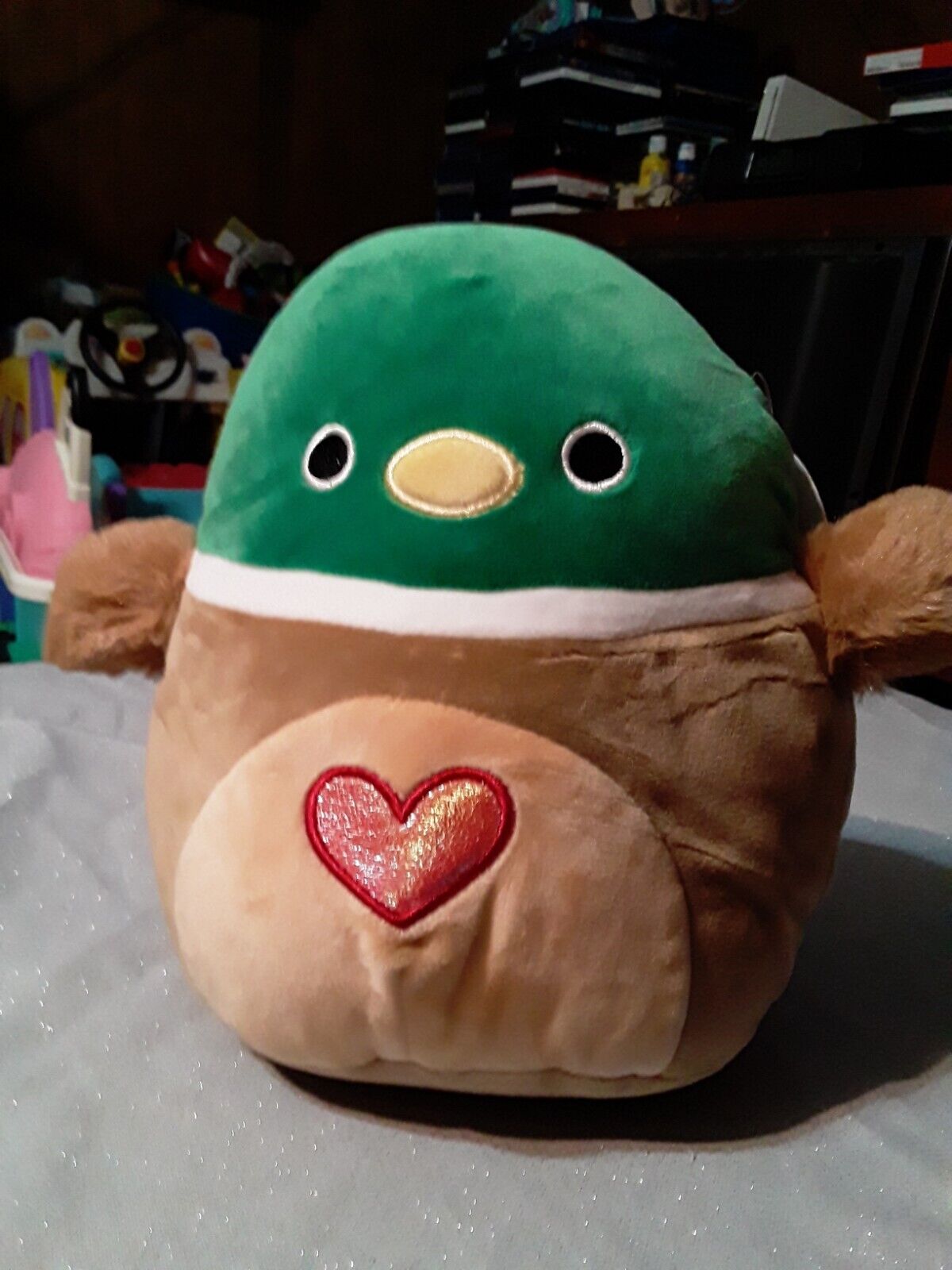 Squishmallow Avery The Duck Valentines US Edition - Heart 8\