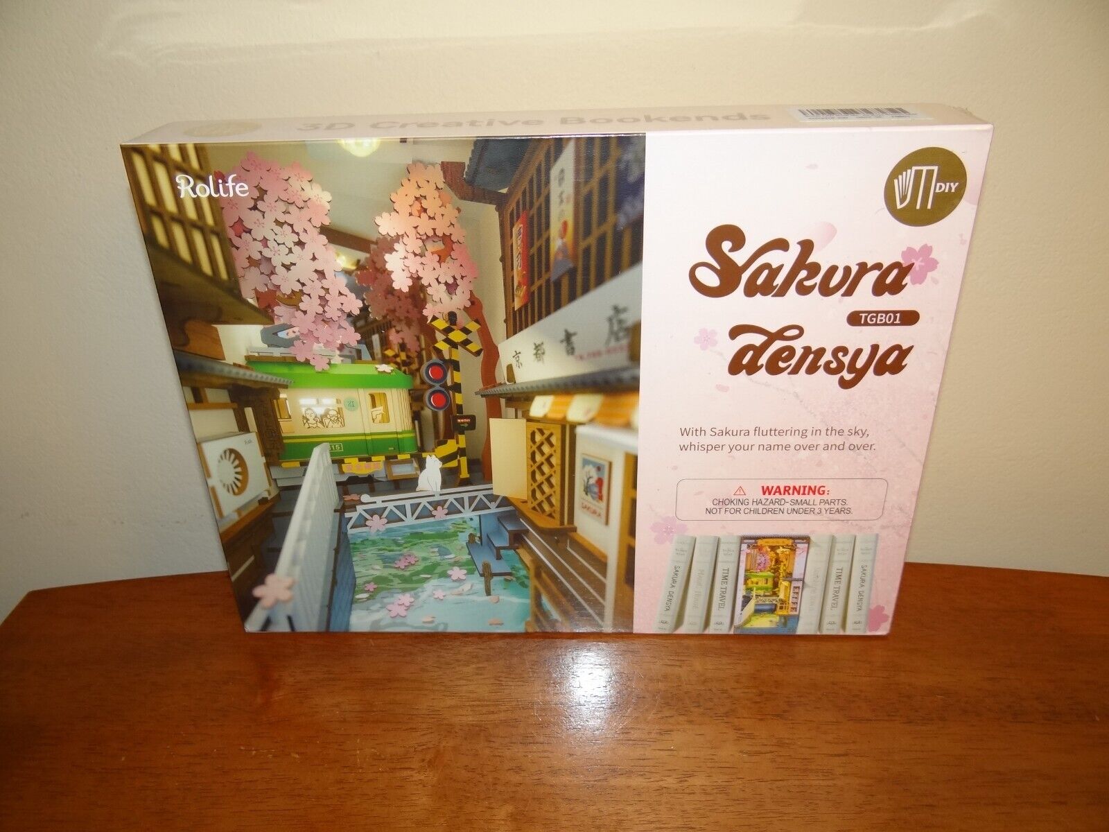 Rolife Sakura Densya TGB01 - 3D Creative Bookends - Lighted - BRAND NEW Sealed