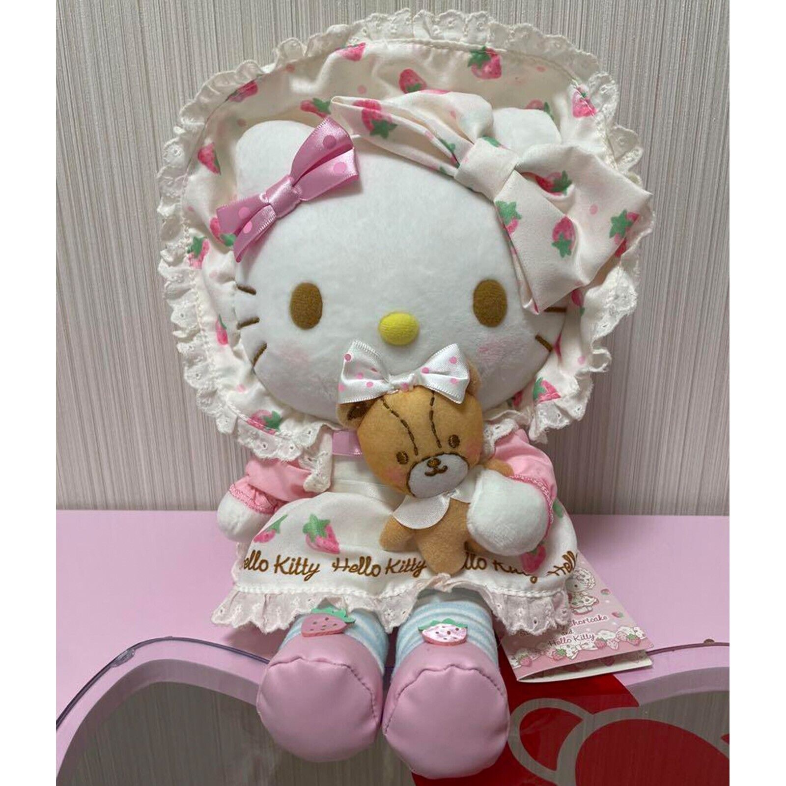 Sanrio Original Hello Kitty Strawberry Shortcake Stuffed Plush Doll 2017 New