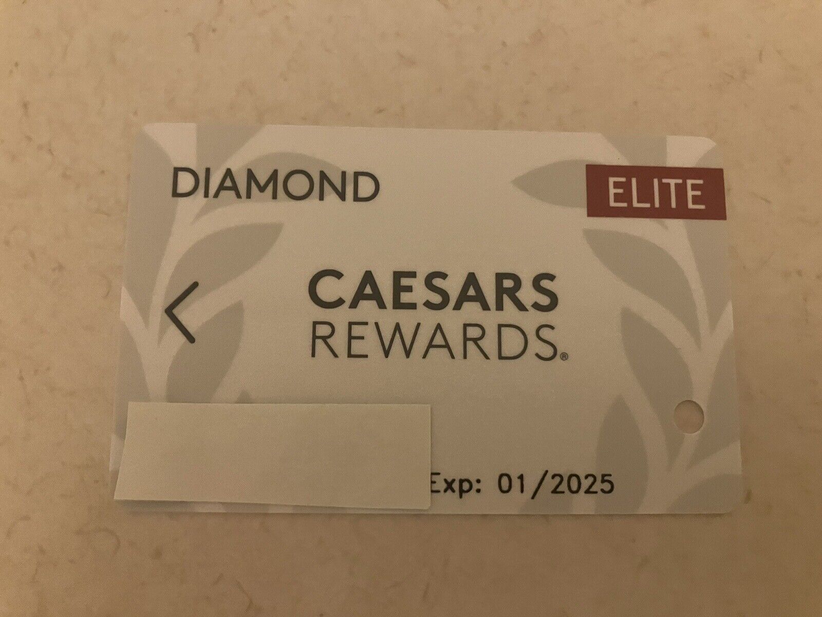 CAESARS CAESAR\'S TOTAL REWARDS DIAMOND  ELITE PLAYERS CLUB CARD FEMALE NAME 2025