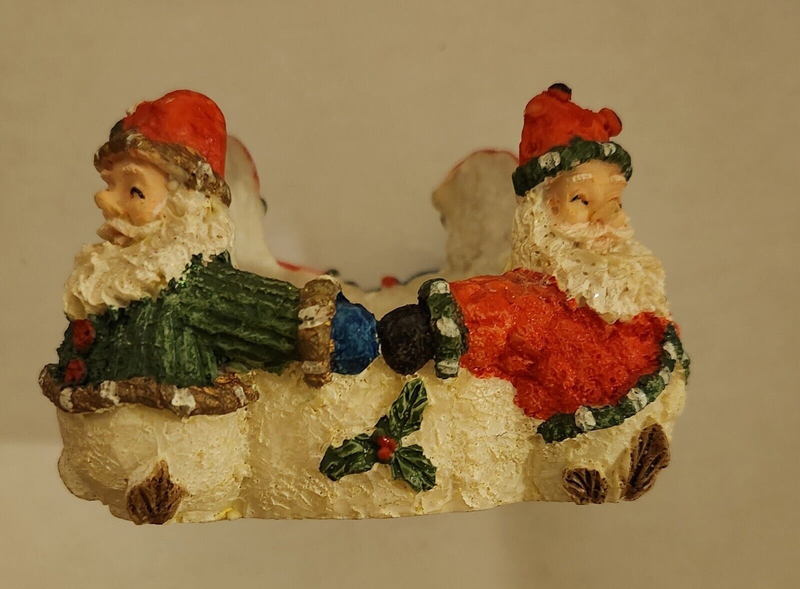 Vintage Magic Creations Christmas Circle of Santas Candle Holder / Candy Dish