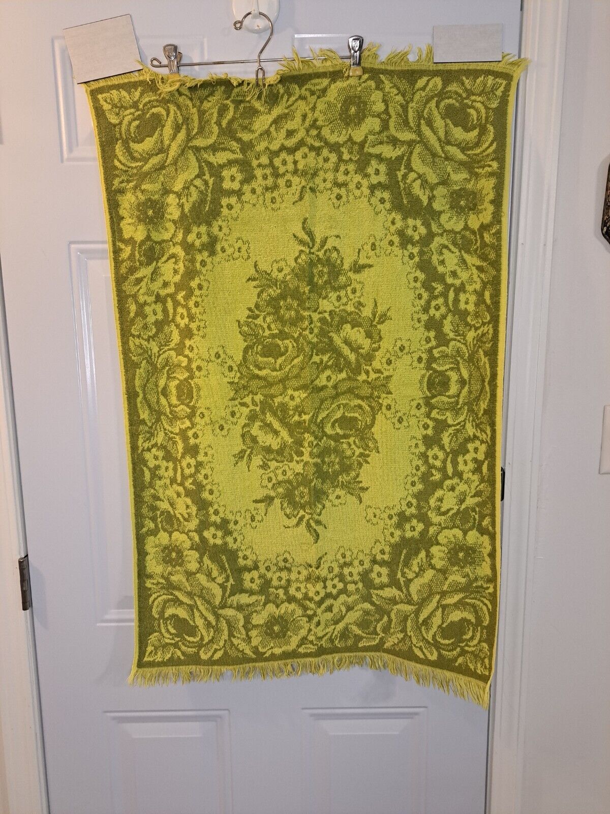 Vintage Bath Towel Avocado And Lime Green Floral Print.