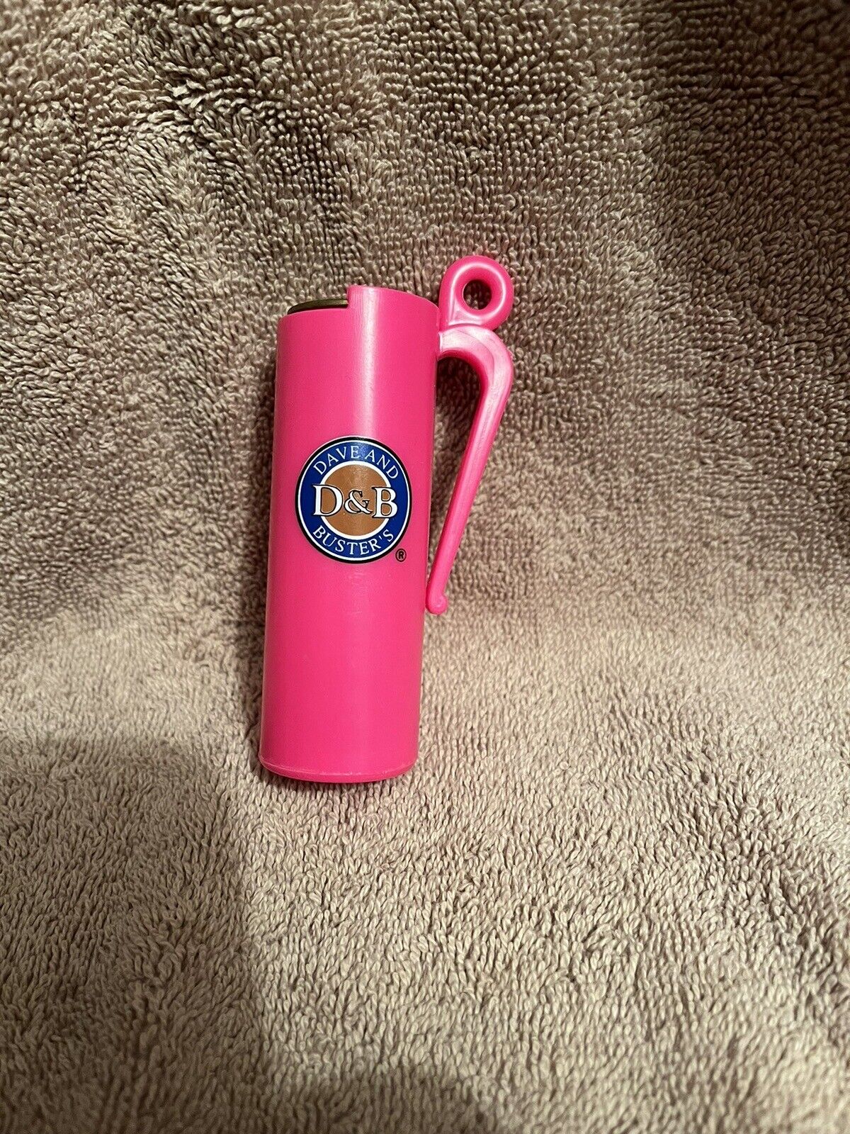 VINTAGE DAVE & BUSTER'S COIN DISPENSER FROM LATE 1990s - EXTREMELY RARE