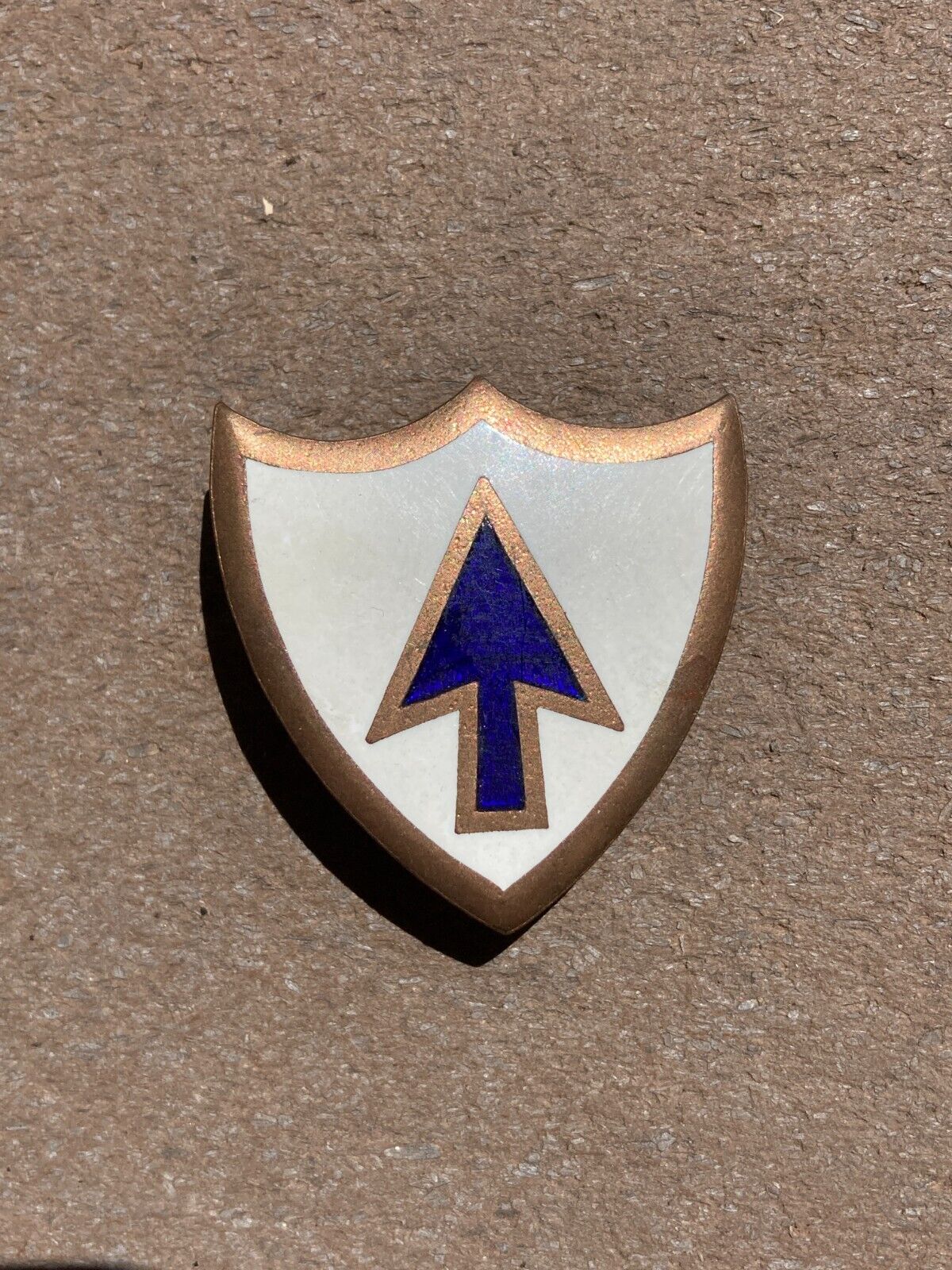 Original WWII US Army GERMAN Made 26th Infantry Regiment 1st Division DUI Pin