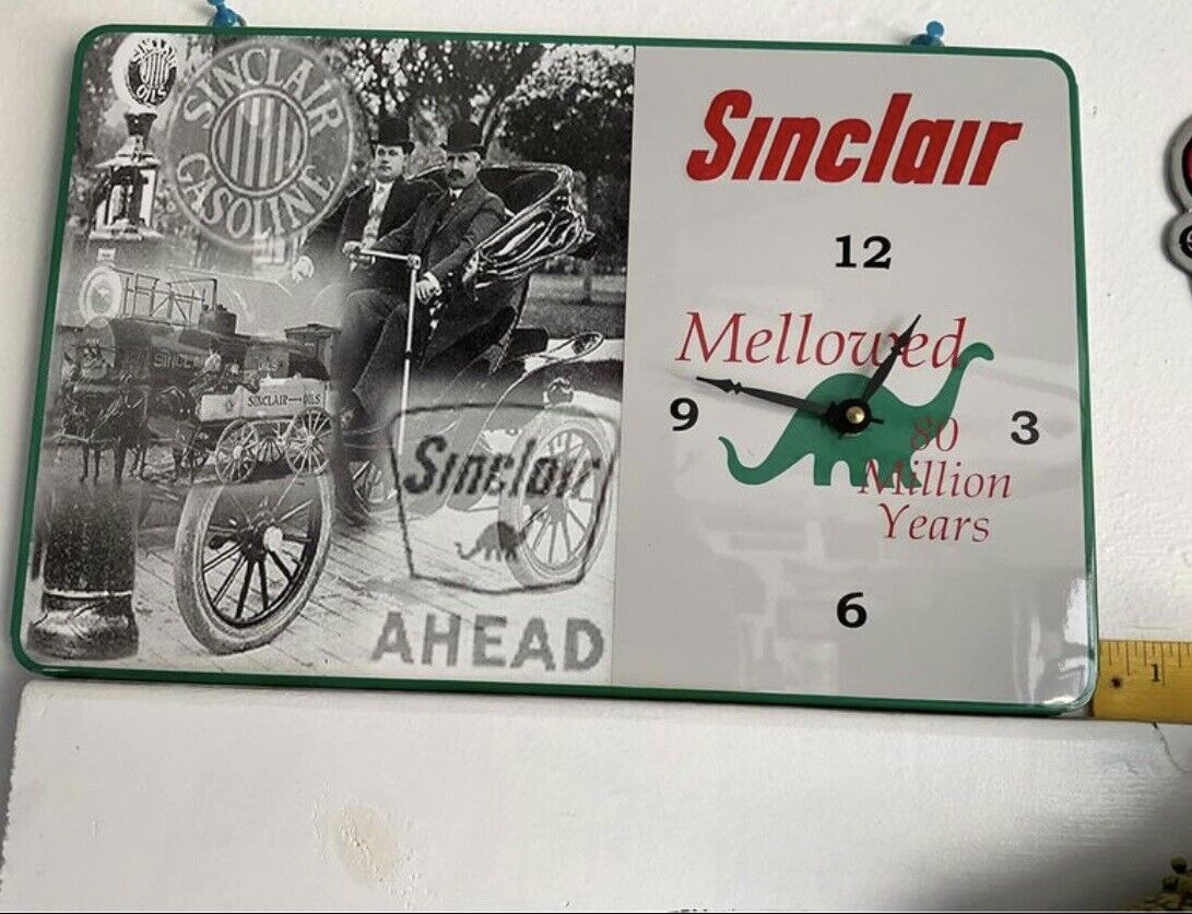 New Sinclair GASOLINE Vintage CLOCK  Sign Mellowed 80 Million Years Service Dino