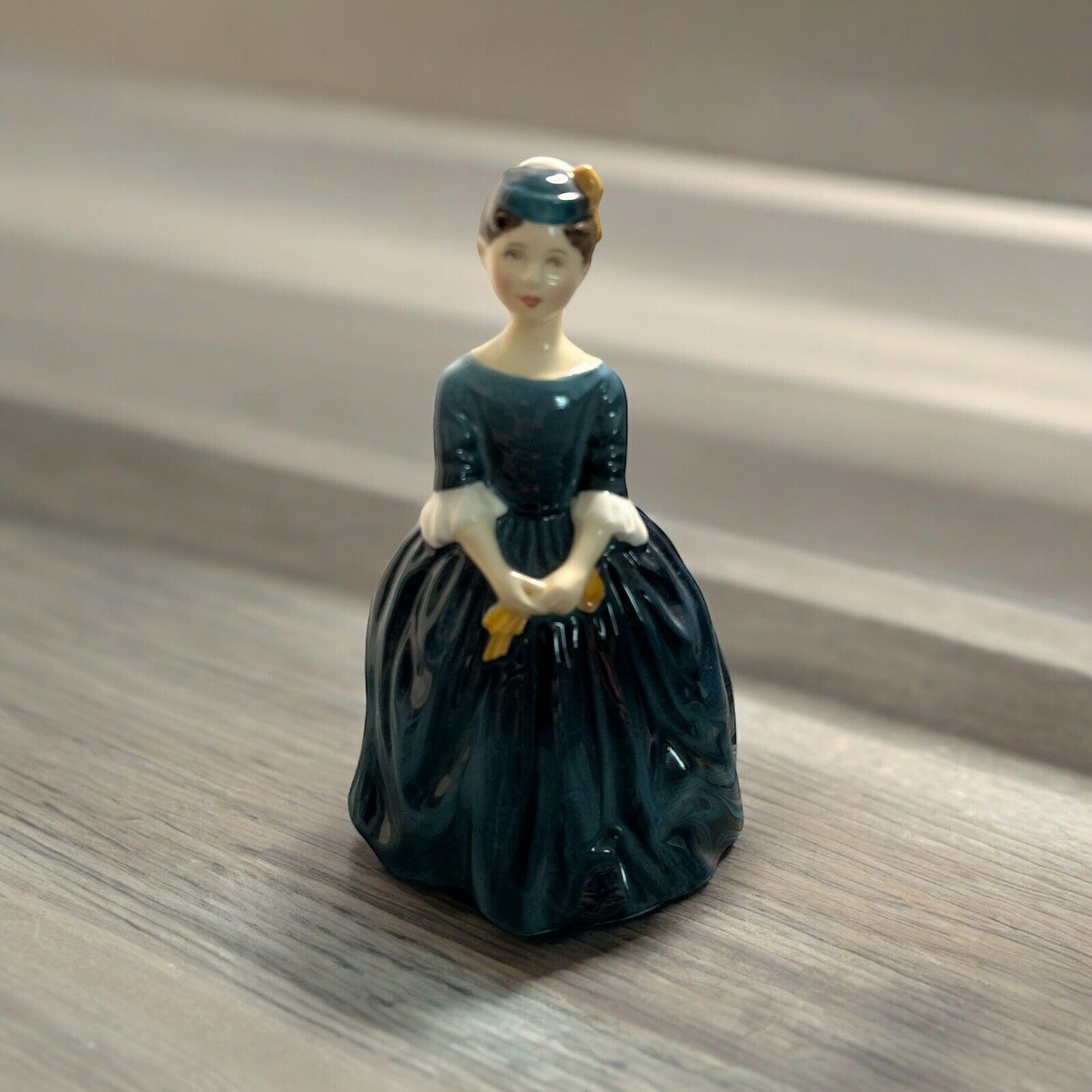 Royal Doulton Cherie HN 2341 COPR 1965 Figurine