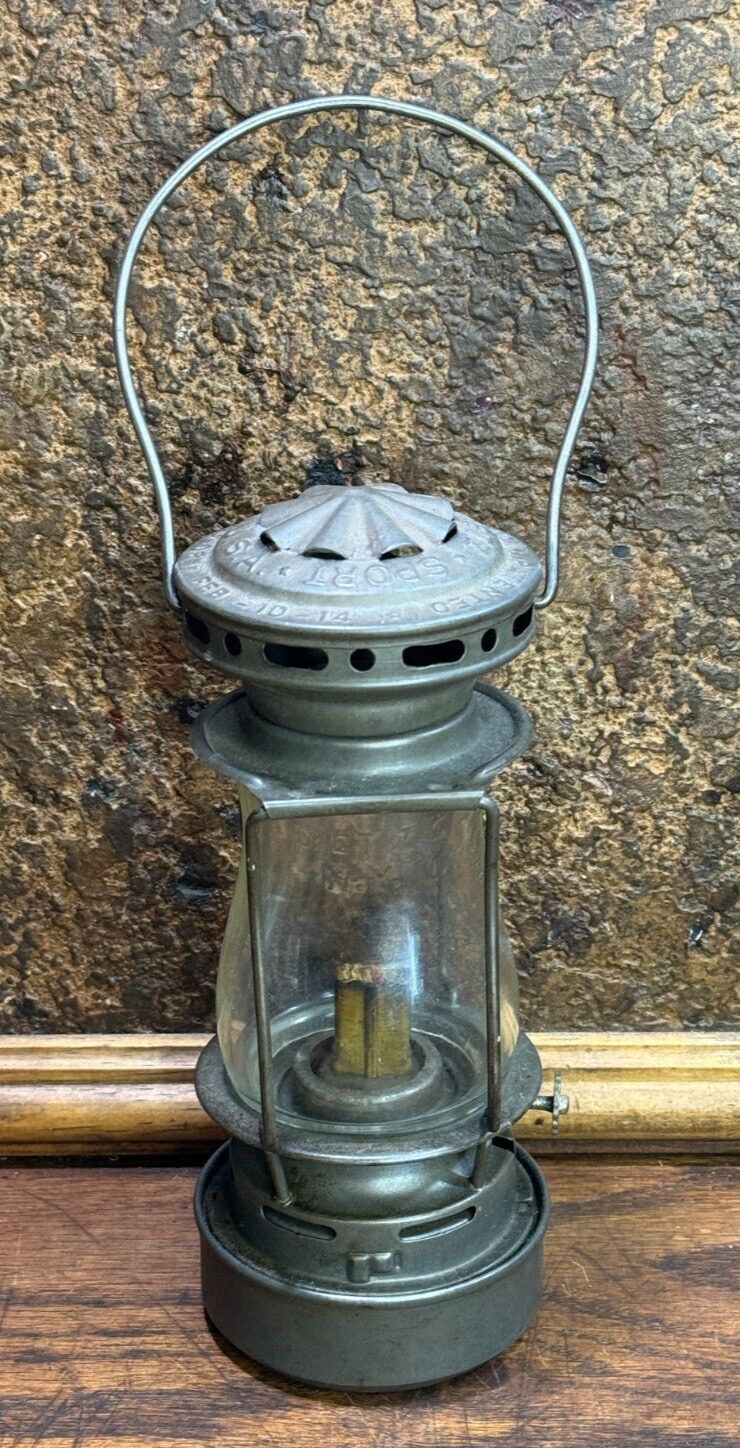 Rare 1914 DIETZ Scout SKATERS LANTERN / Lamp w Original Embossed Globe ~ NICE